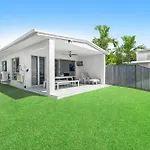 Blue Lagoon Villa B